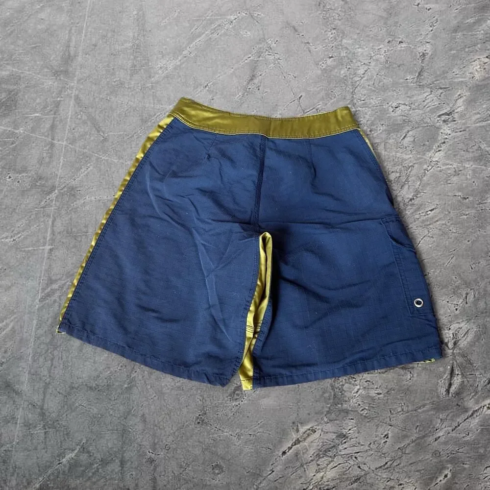 No Fear VTG 90s Y2K baggy over the knee fit striped cargo surf boardshorts